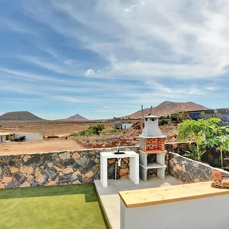 Дом отдыха Sara & Gino Fuerteventura Mojo Week Pool Or Island Week Loft With Garden